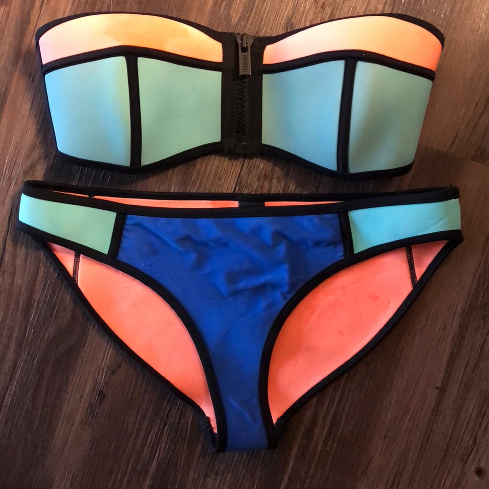 Triangl swimsuit set 💙